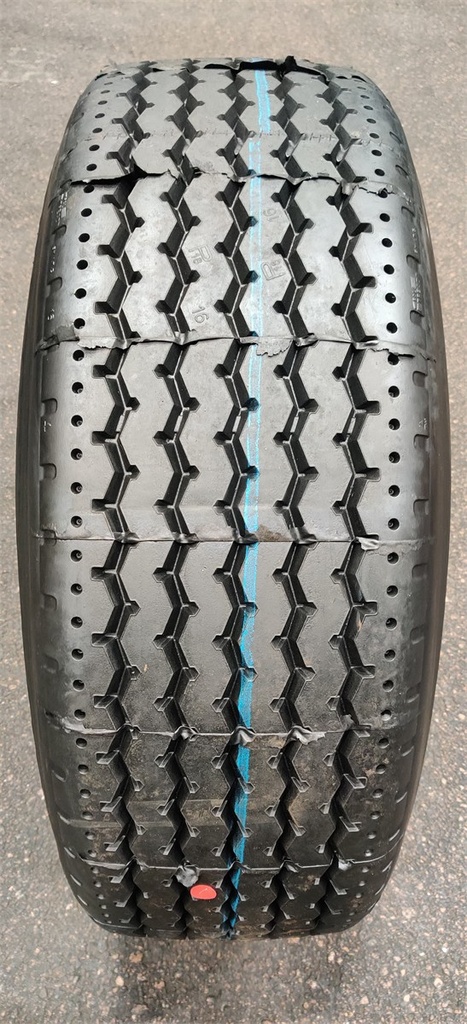 385/65R22.5 KA PINNOITETTU P18 SIS. 1 MICHELIN RUNKO XL DRIVE
